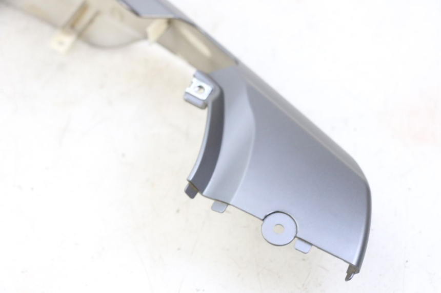 photo de VERKLEIDUNG HINTEN RECHTS KIDEN KD125-G 125 (2018 - 2022)