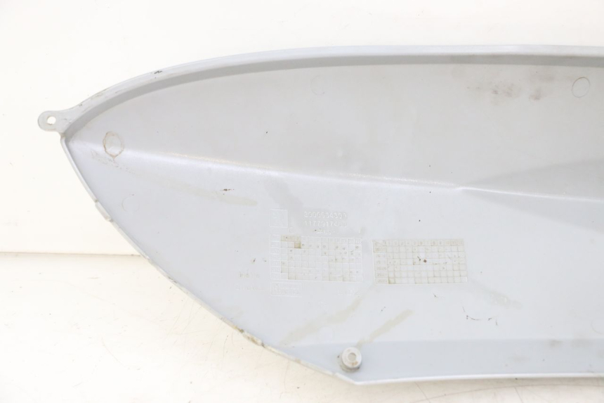 photo de VERKLEIDUNG HINTEN RECHTS PEUGEOT KISBEE 2T 50 (2018 - 2022)