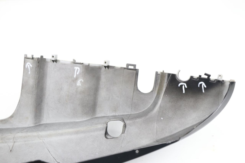 photo de RECHTER HINTERER KOTFLÜGEL KYMCO AGILITY 4T 50 (2005 - 2018)