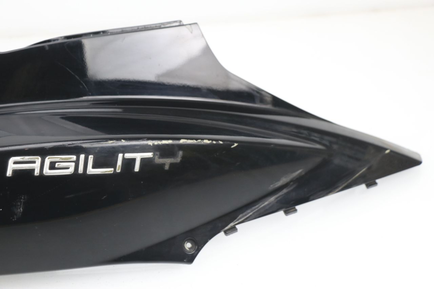 photo de RECHTER HINTERER KOTFLÜGEL KYMCO AGILITY 4T 50 (2005 - 2018)