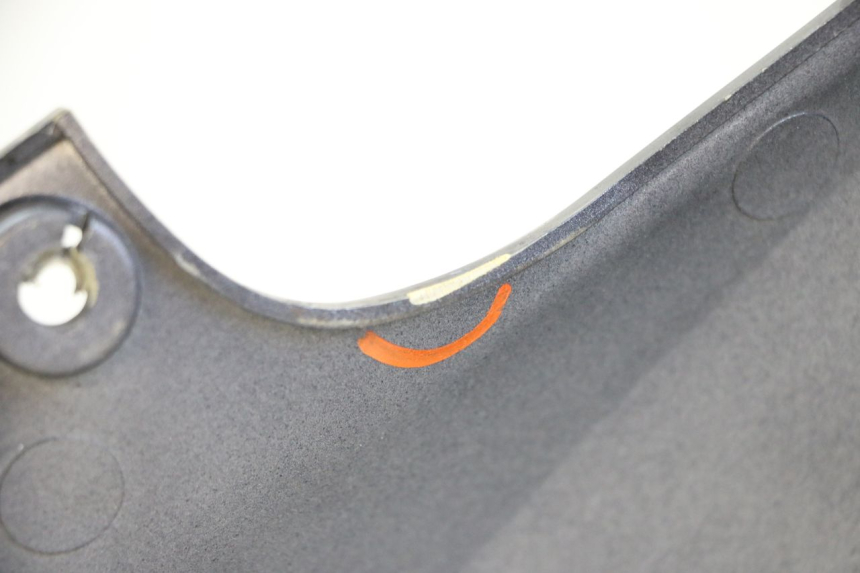 photo de VERKLEIDUNG HINTEN RECHTS KYMCO GRAND DINK 125 (2008 - 2014)
