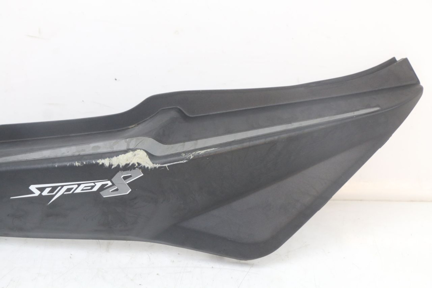 photo de VERKLEIDUNG HINTEN RECHTS KYMCO SUPER 8 4T 50 (2018 - 2020)