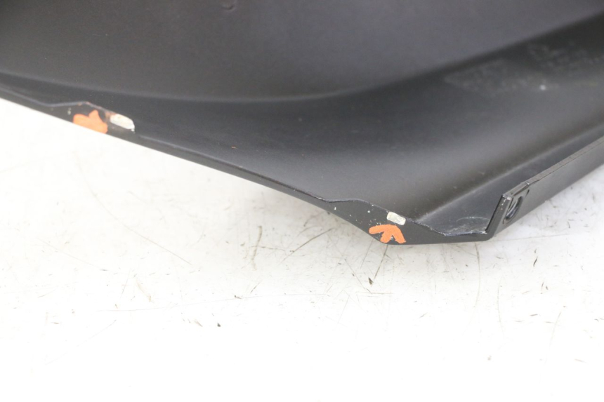 photo de VERKLEIDUNG HINTEN RECHTS PIAGGIO MP3 HPE 310 (2024 - 2025)
