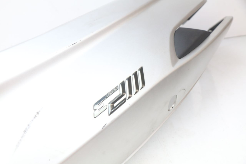 photo de RECHTER HINTERER KOTFLÜGEL PIAGGIO MP3 500 (2014 - 2016)