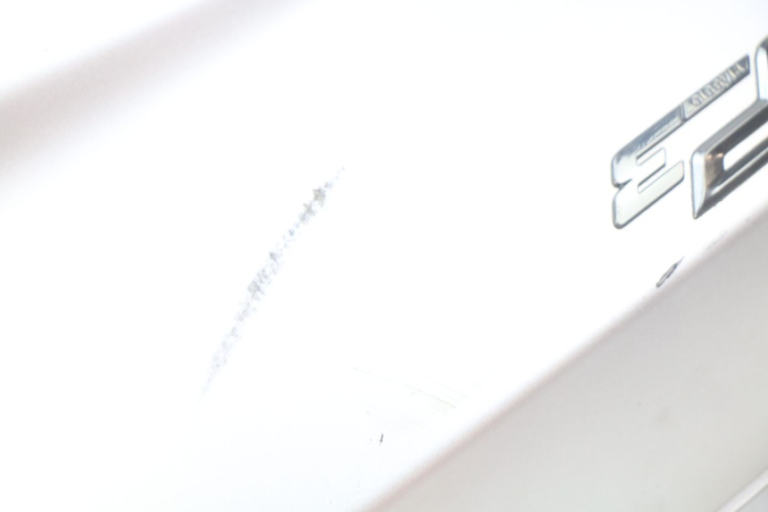 photo de RECHTER HINTERER KOTFLÜGEL PIAGGIO MP3 500 (2014 - 2016)