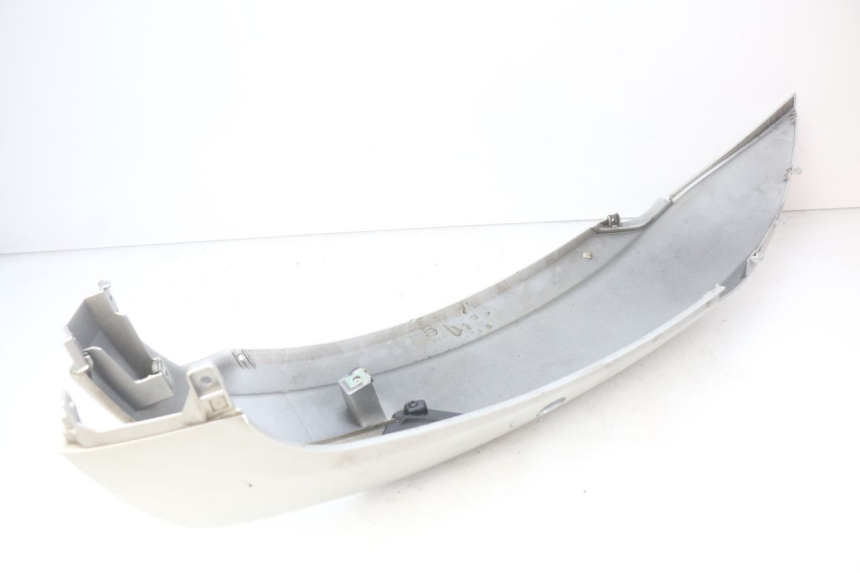 photo de RECHTER HINTERER KOTFLÜGEL PIAGGIO MP3 500 (2014 - 2016)