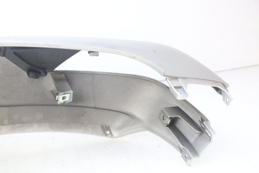 photo de RECHTER HINTERER KOTFLÜGEL PIAGGIO MP3 500 (2014 - 2016)