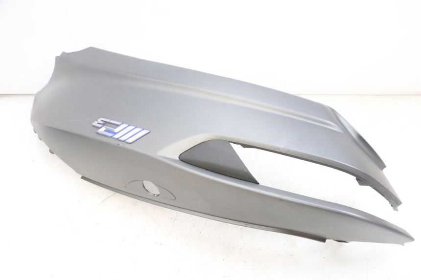 photo de VERKLEIDUNG HINTEN RECHTS PIAGGIO MP3 500 (2016 - 2018) - Kennzeichnungen und Originalreferenzen