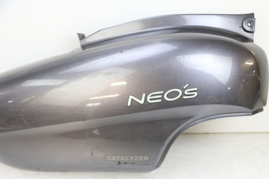 photo de VERKLEIDUNG HINTEN RECHTS YAMAHA NEO'S NEOS 2T 50 (1998 - 2007) - Zoom auf Komponenten