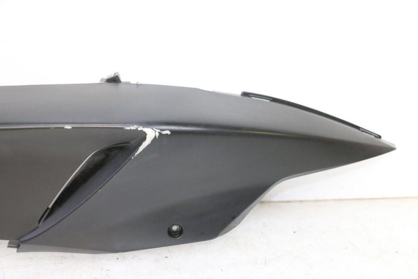 photo de VERKLEIDUNG HINTEN RECHTS PIAGGIO NEW TYPHOON 50 (2018 - 2021) - Geprüftes Gebrauchtteil