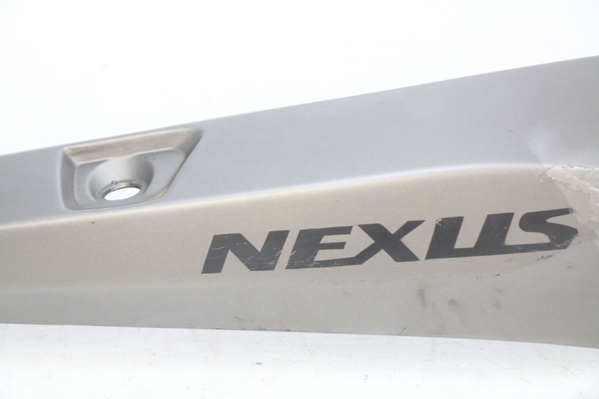 photo de RECHTER HINTERER KOTFLÜGEL GILERA NEXUS 125 (2009 - 2013)