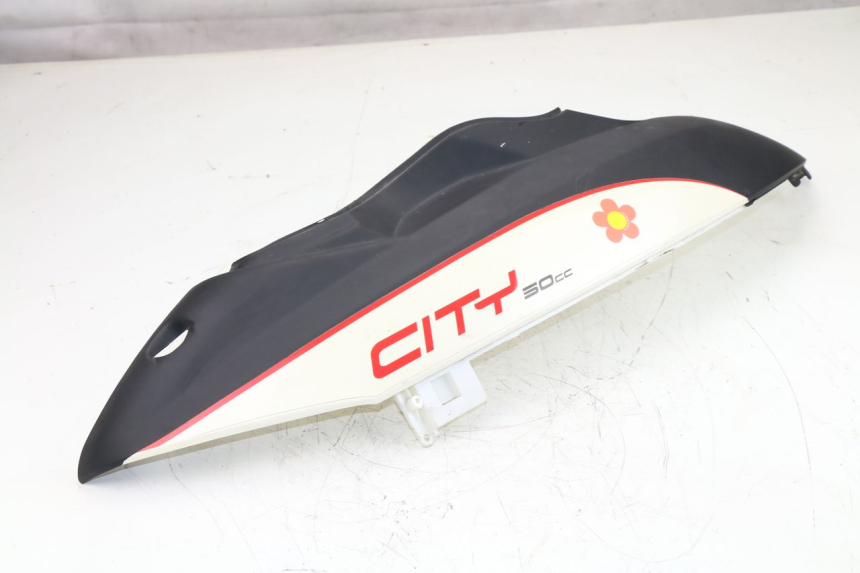 photo de VERKLEIDUNG HINTEN RECHTS NORAUTO RAZZO CITY 50 (2009 - 2014)