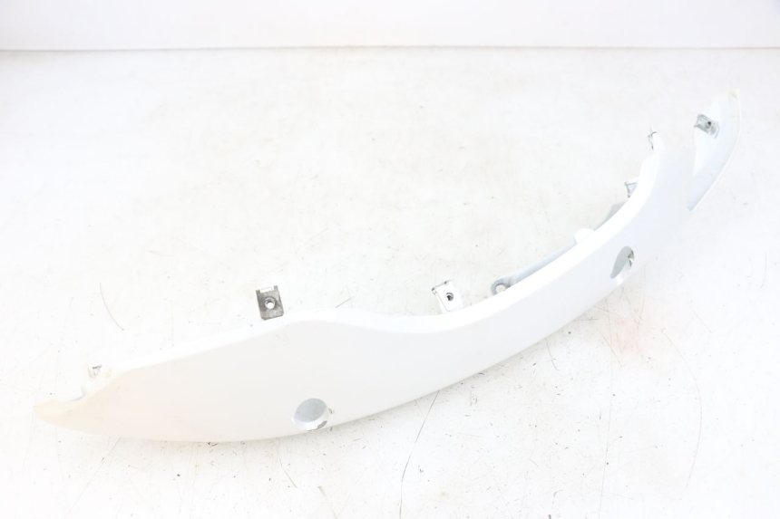 photo de VERKLEIDUNG HINTEN RECHTS MOTO GUZZI NORGE 8V GT 1200 (2011 - 2016)