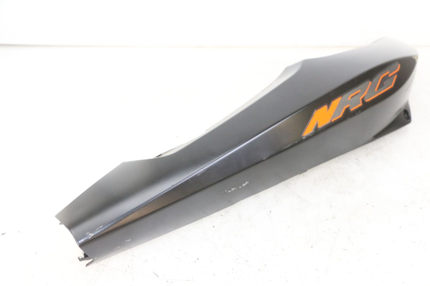 photo de VERKLEIDUNG HINTEN RECHTS PIAGGIO NRG POWER PUREJET 50 (2018 - 2021)