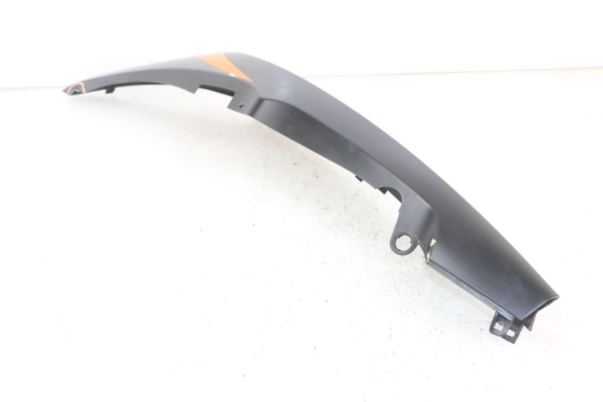 photo de VERKLEIDUNG HINTEN RECHTS PIAGGIO NRG POWER PUREJET 50 (2018 - 2021)