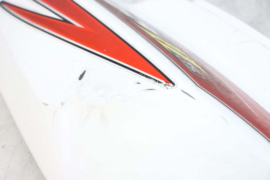 photo de VERKLEIDUNG HINTEN RECHTS SYM ORBIT 2 50 (2008 - 2014) - Weitere Ansicht des Artikels