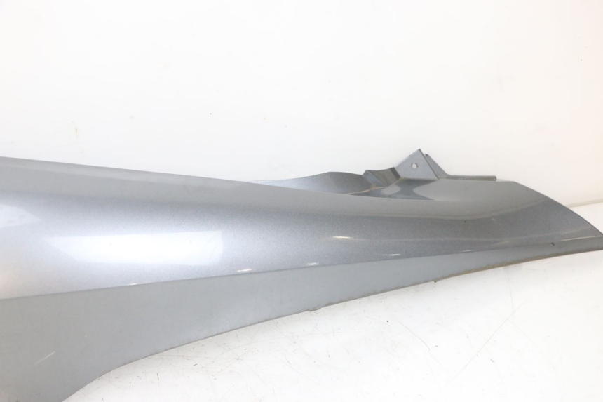 photo de RECHTER HINTERER KOTFLÜGEL HONDA PCX (JF47) 125 (2012 - 2013)