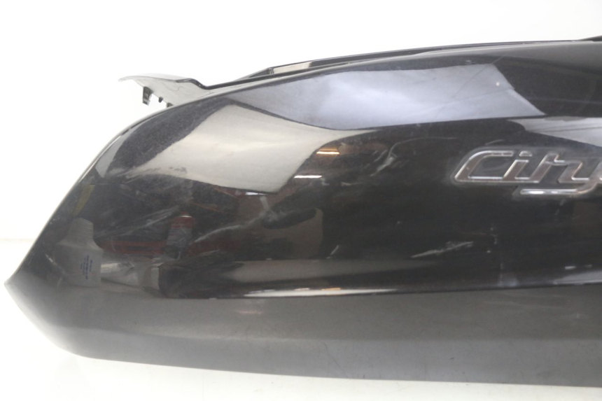 photo de RECHTER HINTERER KOTFLÜGEL PEUGEOT CITYSTAR 125 (2011 - 2017)