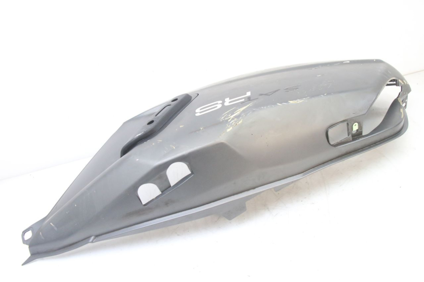 photo de VERKLEIDUNG HINTEN RECHTS PEUGEOT SATELIS 125 (2013 - 2018)