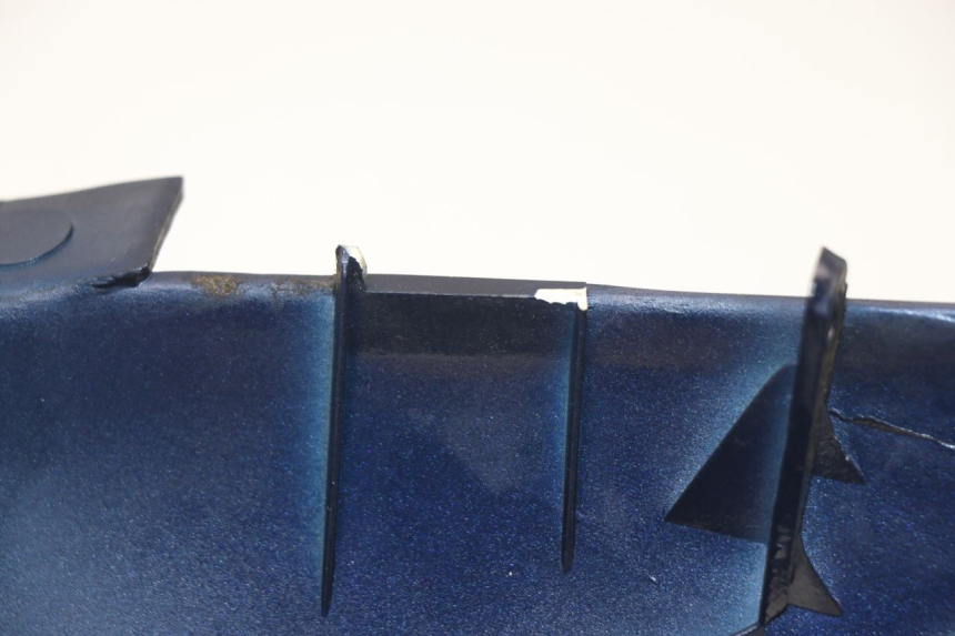 photo de VERKLEIDUNG HINTEN RECHTS PEUGEOT SUM UP 125 (2008 - 2013)