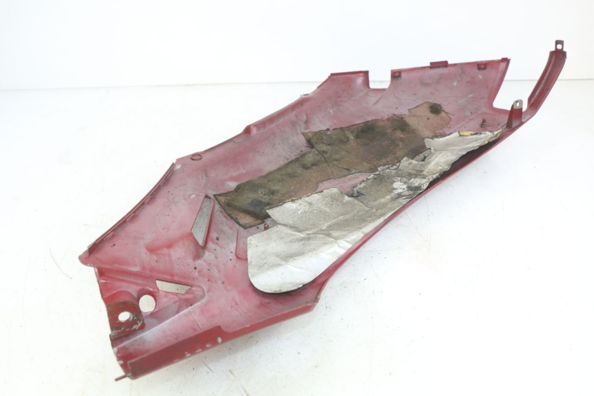 photo de RECHTER HINTERER KOTFLÜGEL PEUGEOT SV 125 (1991 - 1994)