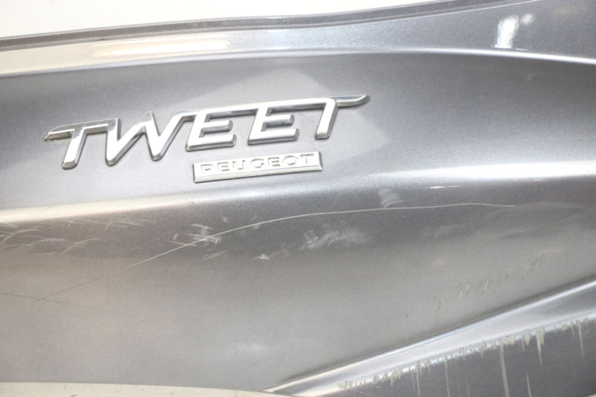 photo de RECHTER HINTERER KOTFLÜGEL PEUGEOT TWEET 4T 50 (2014 - 2019)