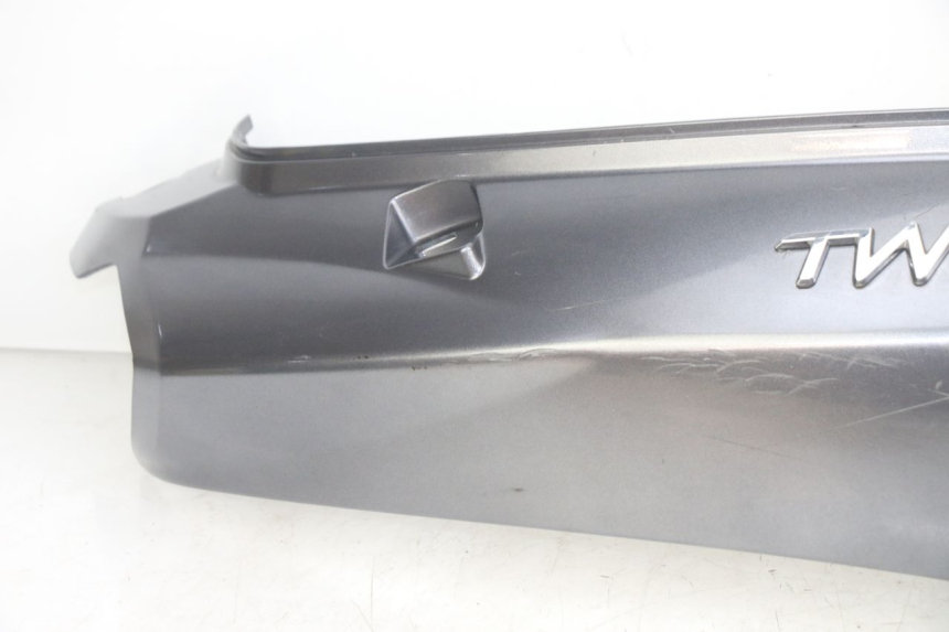 photo de RECHTER HINTERER KOTFLÜGEL PEUGEOT TWEET 4T 50 (2014 - 2019)