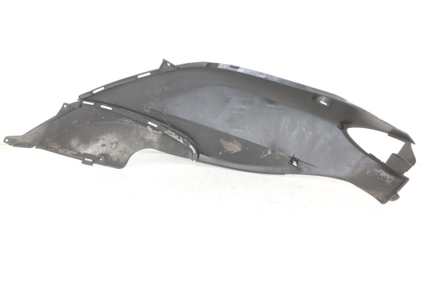 photo de VERKLEIDUNG HINTEN RECHTS PIAGGIO FLY 2T 50 (2004 - 2017)