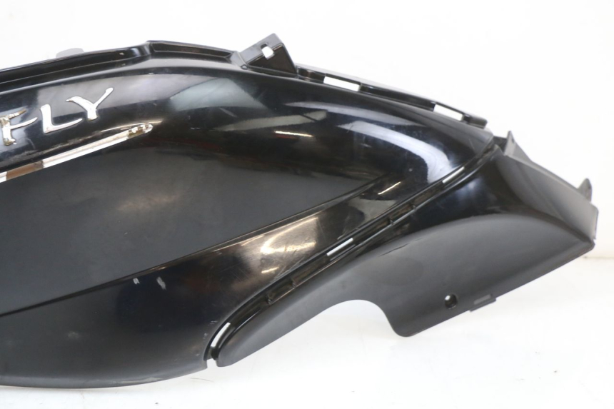 photo de VERKLEIDUNG HINTEN RECHTS PIAGGIO FLY 2T 50 (2004 - 2017)