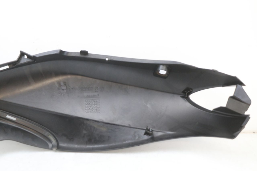 photo de VERKLEIDUNG HINTEN RECHTS PIAGGIO FLY 2T 50 (2004 - 2017)