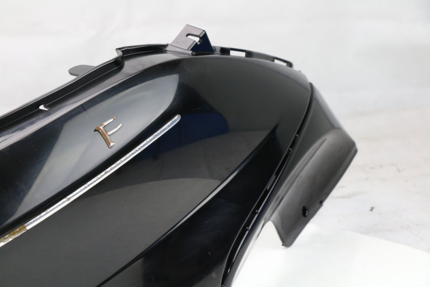 photo de VERKLEIDUNG HINTEN RECHTS PIAGGIO FLY 2T 50 (2004 - 2017)