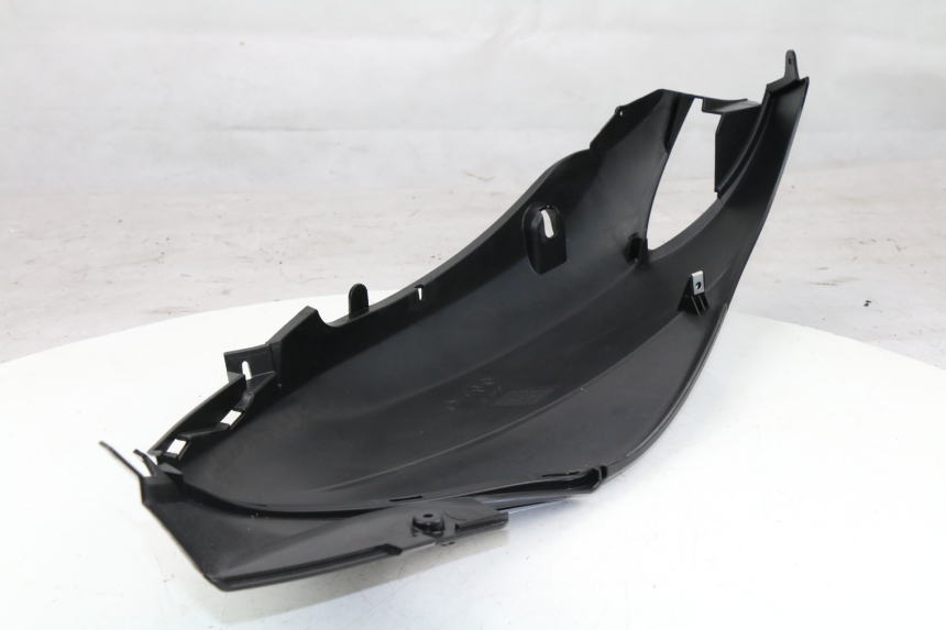 photo de VERKLEIDUNG HINTEN RECHTS PIAGGIO FLY 2T 50 (2004 - 2017)