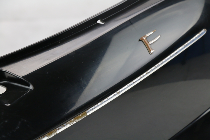 photo de VERKLEIDUNG HINTEN RECHTS PIAGGIO FLY 2T 50 (2004 - 2017)