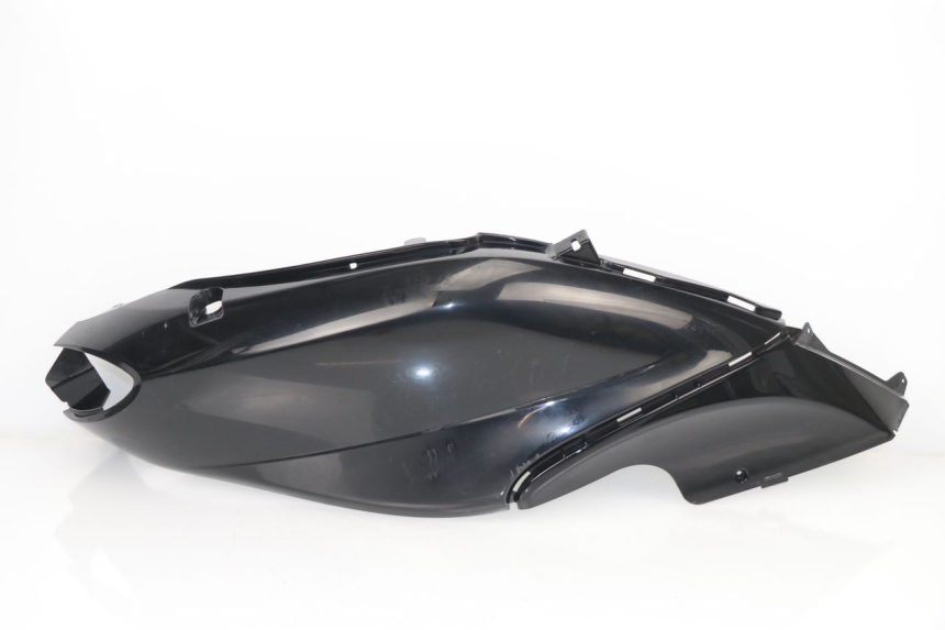 photo de VERKLEIDUNG HINTEN RECHTS PIAGGIO FLY 2T 50 (2004 - 2017)