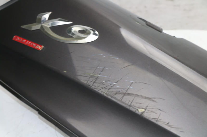 photo de RECHTER HINTERER KOTFLÜGEL PIAGGIO X9 EVOLUTION 125 (2003 - 2007)