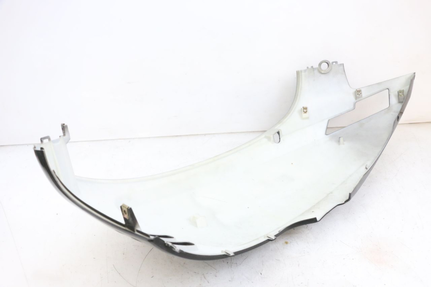 photo de VERKLEIDUNG HINTEN RECHTS EFUN PUSA 1 - Alternative Perspektive