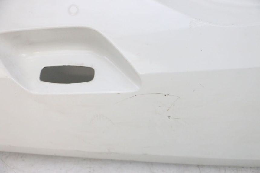 photo de VERKLEIDUNG HINTEN RECHTS BMW R RT ABS 1200 (2010 - 2014) - Weitere Ansicht des Artikels