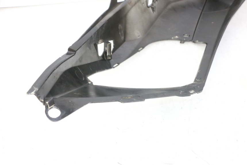 photo de VERKLEIDUNG HINTEN RECHTS PEUGEOT SATELIS COMPRESSOR K15 125 (2006 - 2009)