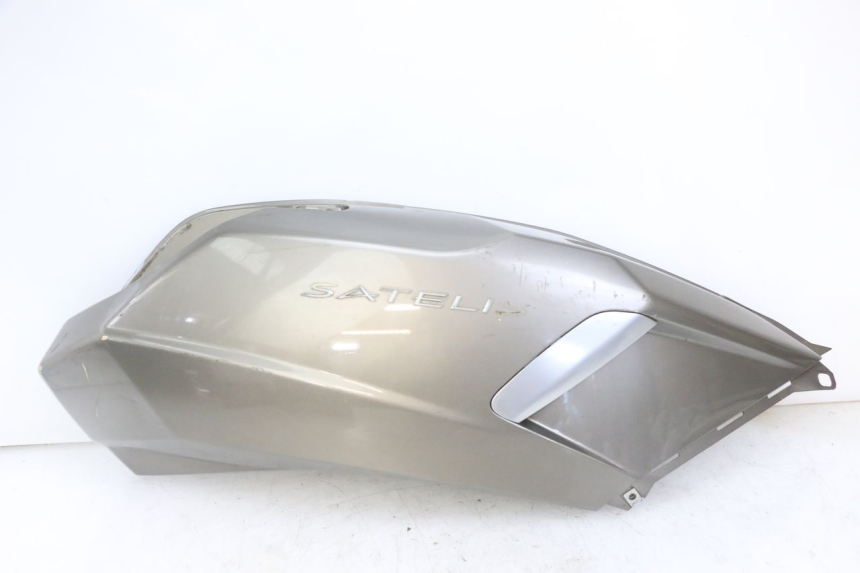 photo de VERKLEIDUNG HINTEN RECHTS PEUGEOT SATELIS 125 (2013 - 2018)