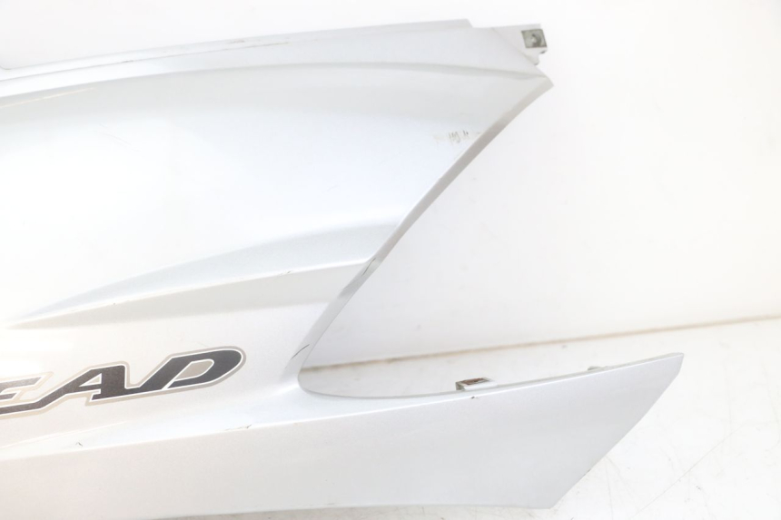 photo de VERKLEIDUNG HINTEN RECHTS HONDA SCV LEAD 100 (2003 - 2007)
