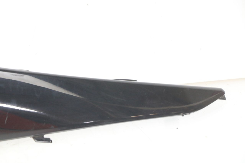 photo de RECHTER HINTERER KOTFLÜGEL SUZUKI SIXTEEN 125 (2008 - 2010)