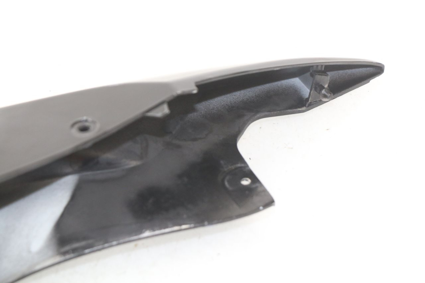 photo de VERKLEIDUNG HINTEN RECHTS SUZUKI GSX-R GSXR 750 (2011 - 2016)