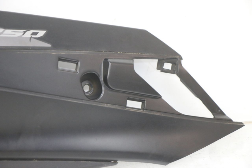 photo de RECHTER HINTERER KOTFLÜGEL APRILIA SXR 50 (2021 - 2023)