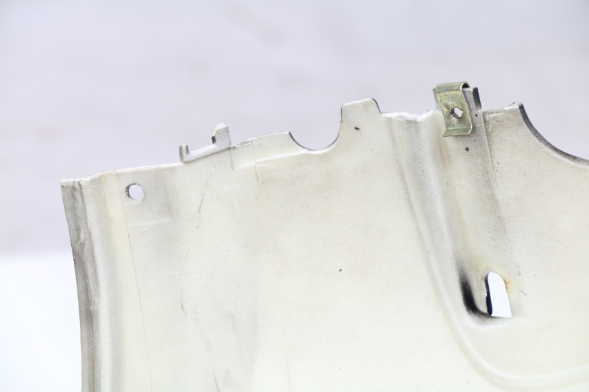 photo de VERKLEIDUNG HINTEN RECHTS SYM FIDDLE 125 (2008 - 2010)