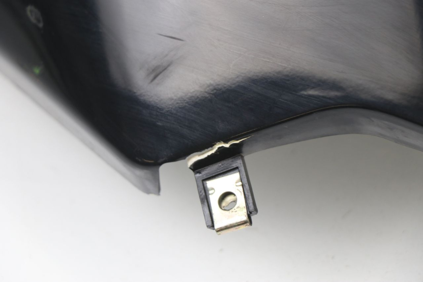 photo de VERKLEIDUNG HINTEN RECHTS SYM ORBIT 50 (2008 - 2010)