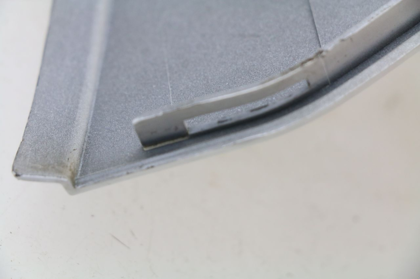 photo de VERKLEIDUNG HINTEN RECHTS SYM SYMPLY 4T 50 (2012 - 2015)