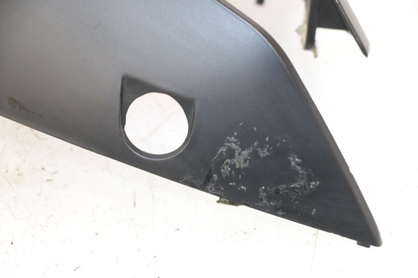 photo de VERKLEIDUNG HINTEN RECHTS TNT MOTOR BOSTON 4T 50 (2018 - 2025)