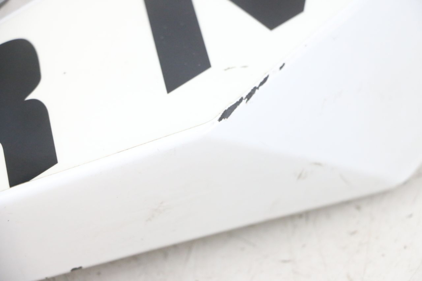 photo de VERKLEIDUNG HINTEN RECHTS KSR TR SM 50 (2015 - 2018) - Detailansicht des Bauteils