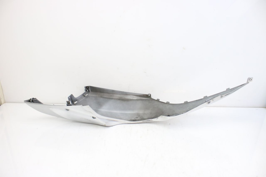 photo de RECHTER HINTERER KOTFLÜGEL SUZUKI UH BURGMAN 125 (2002 - 2006)