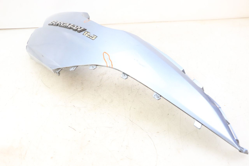 photo de RECHTER HINTERER KOTFLÜGEL SUZUKI UH BURGMAN 125 (2002 - 2006)